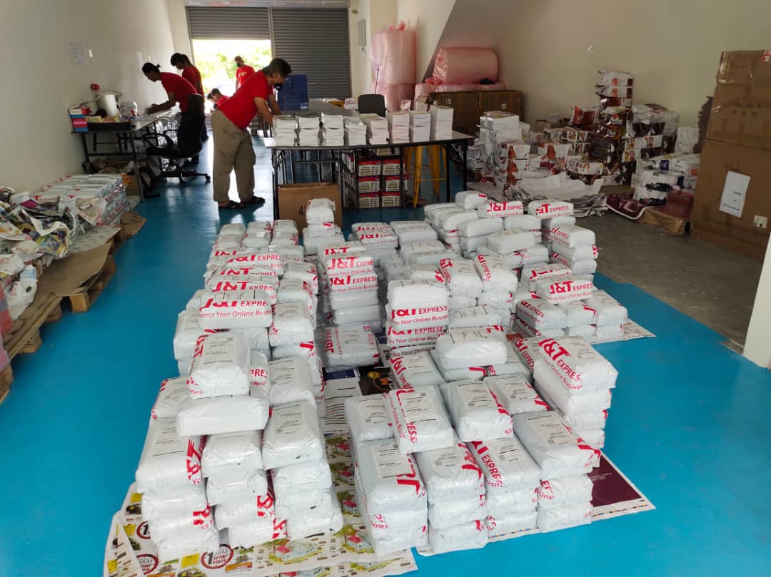 Penghantaran Courier